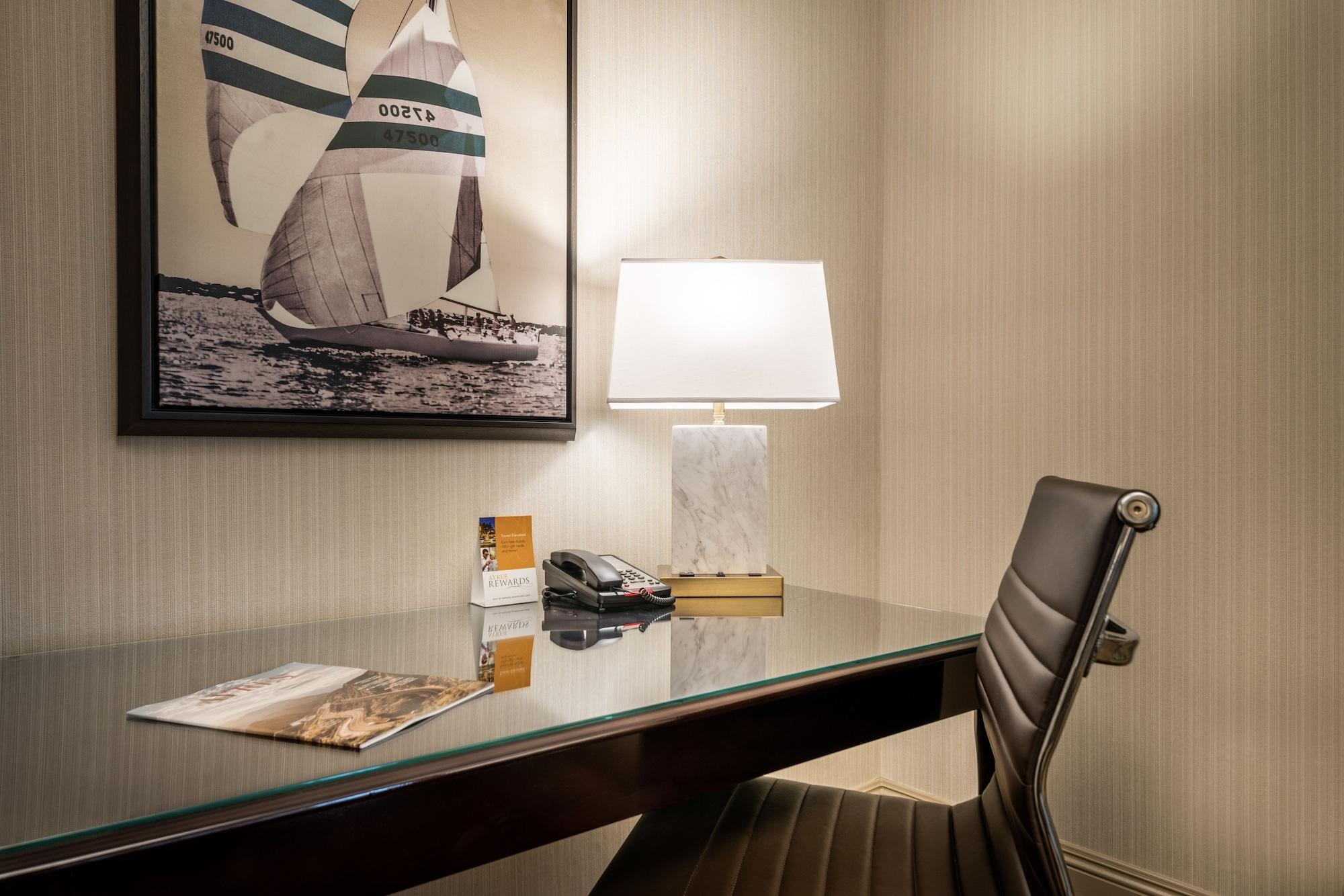 Ayres Hotel Seal Beach - Cypress Экстерьер фото