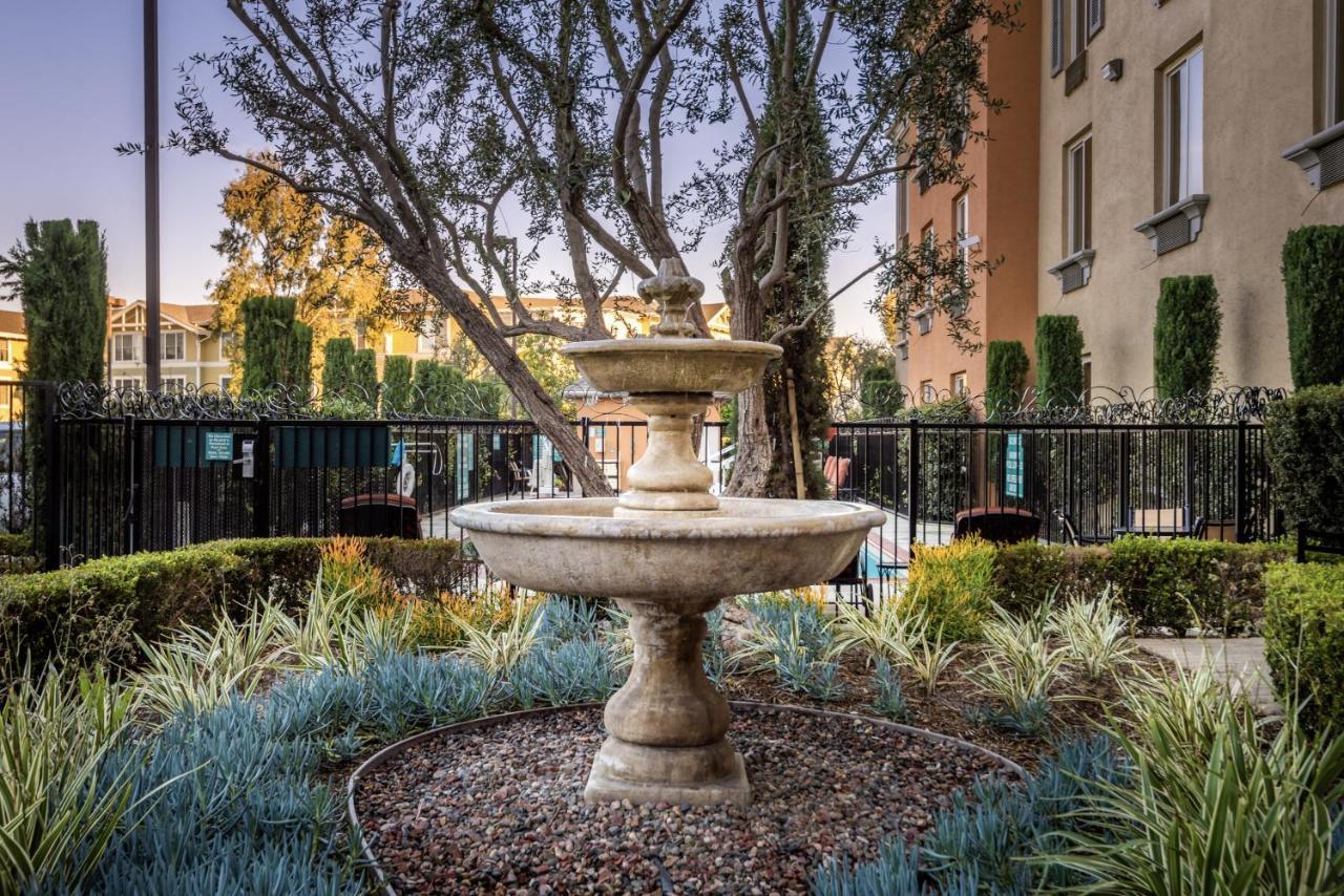 Ayres Hotel Seal Beach - Cypress Экстерьер фото