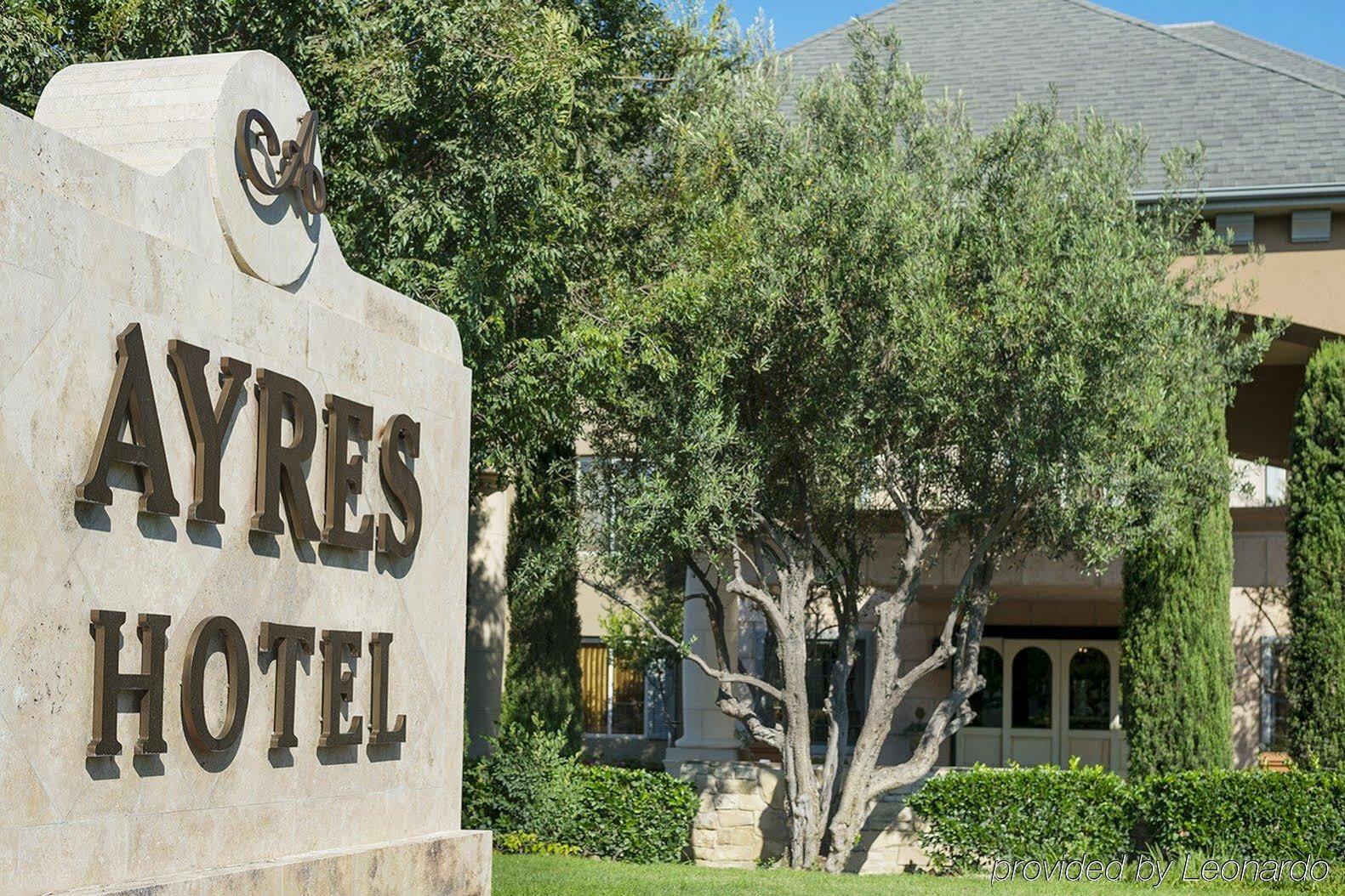 Ayres Hotel Seal Beach - Cypress Экстерьер фото